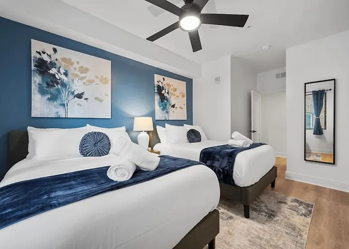 Apartamento Flawless 3br With Four Beds, Two Decks And Free Parking In Prime Shadyside Location