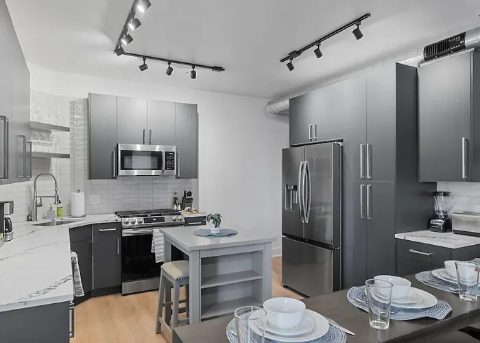 Apartamento Flawless 3br With Four Beds, Two Decks And Free Parking In Prime Shadyside Location Pittsburgh