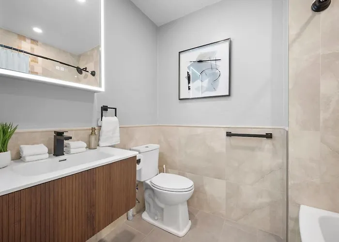 Flawless 3br With Four Beds, Two Decks And Free Parking In Prime Shadyside Location Apartamento